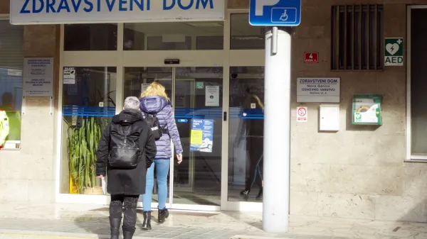 Vpis pacientov: zakaj so ponekod dolge vrste, drugod pa ne