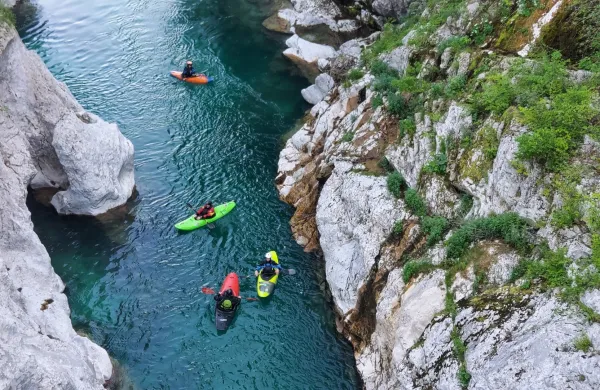 Sredi turistične sezone nihče zares ne ve, koliko stane plovba po Soči