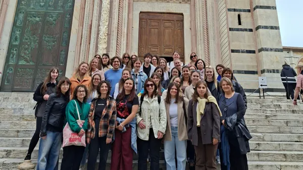 Projekt Erasmus KIP v sredi&scaron;ču evropskega dialoga: jeziki in identitete za gradnjo sodelovanja