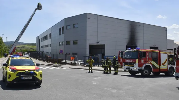 V hali na Srminu zagorelo zaradi varjenja