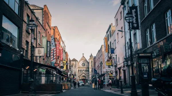 V Dublinu visokih stolpnic skorajda ni. 