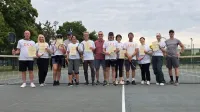 Udeleženci projekta Zmigaj se do vadbe so se s trenerji Teni&scaron;kega kluba Koper učili osnov tenisa.