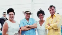 Richard Burton je v Sutjeski igral Tita, na posnetku sta &scaron;e Jovanka Broz in Elizabeth Taylor.