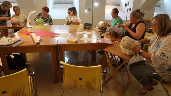 Med 14 razstavami tudi klekljan poklon Pieru Paolu Pasoliniju