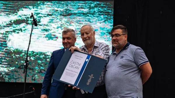 nagrajenci Občine Vipava častni občan Občine Vipava Božidar Premrl 