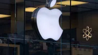 Nemcija, Munchen.Logotip podjetja Apple.